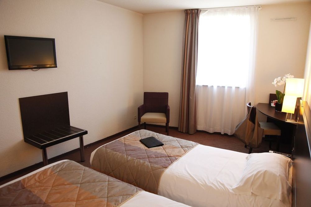 Brit Hotel Du Stade Rennes Ouest Zewnętrze zdjęcie